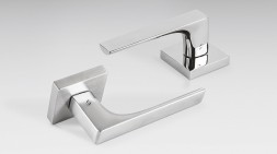 Дверная ручка Colombo ROBOCINQUE S ID71R хром